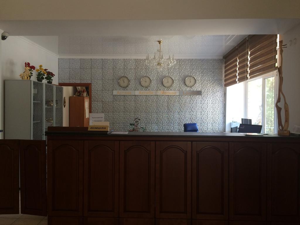 Hotel "Arai" 阿克托比 外观 照片